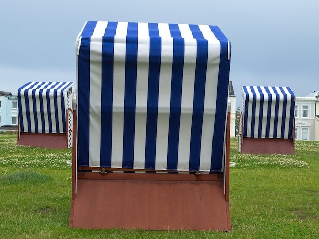 Aumente a Durabilidade e Estilo do Seu Espaço com Toldos de Lona Incríveis